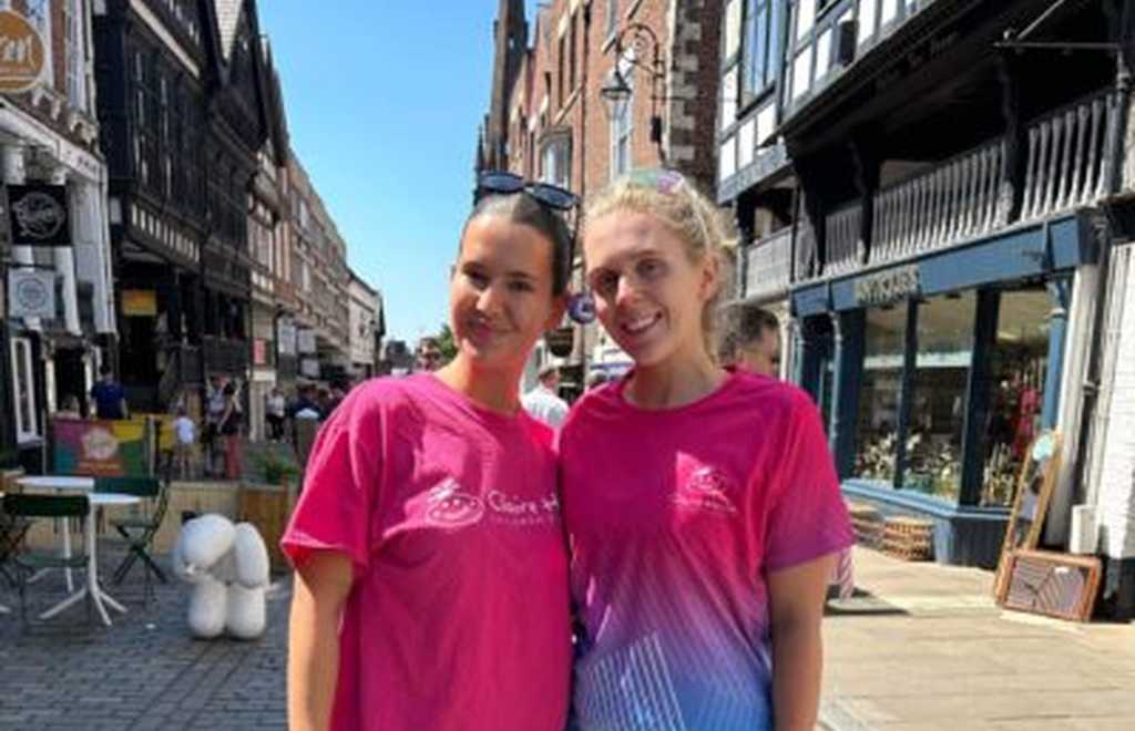 Chester half runners