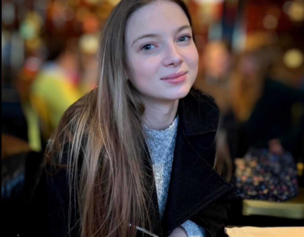 Izzy's Story - Claire House Family Story