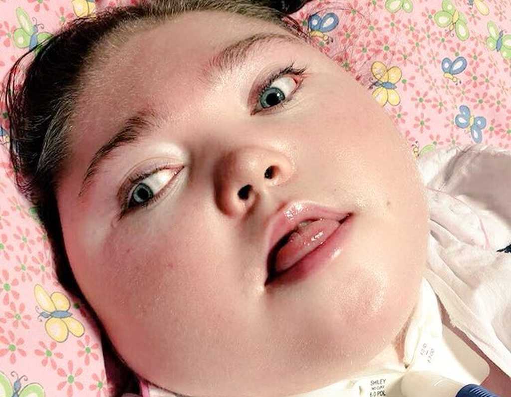 Holly's Story - Claire House Family Story